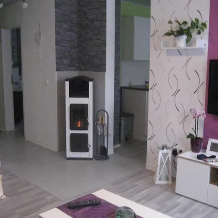Ferienwohnung Spatzennest In Edesheim Buitenkant foto