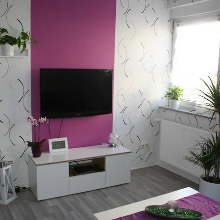 Ferienwohnung Spatzennest In Edesheim Buitenkant foto