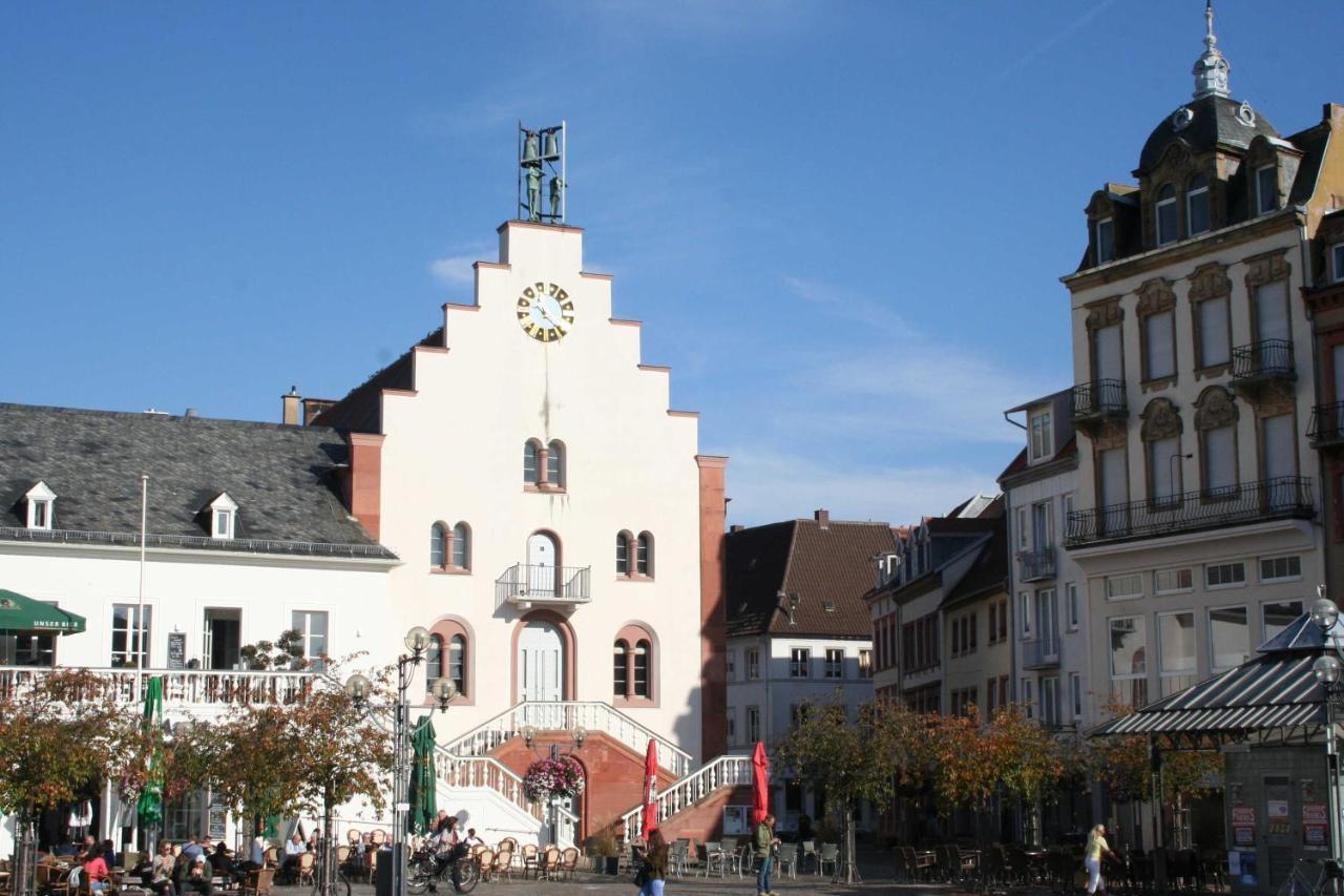 Spatzennest In Appartement